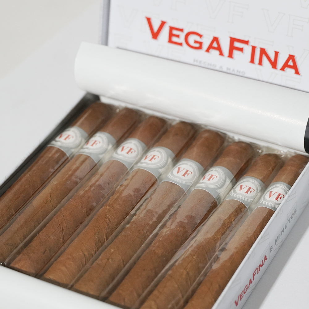 Charuto Vegafina Classic Minutos (Lata c/8)